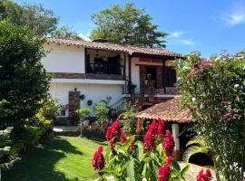 Casa Encanto, naturaleza y comodidad