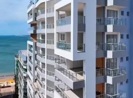 Apartamento NOvo na Praia do Morro Temporada Wi-Fi, Vista Mar, garagem, varanda grande