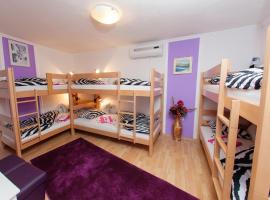 Hostel Mirror, hotel en Mostar