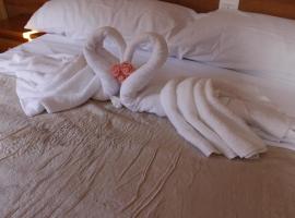 Hotel Don Jose, hotel Puertollanóban