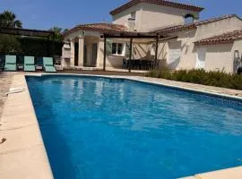 Village villa, private pool, canal du midi