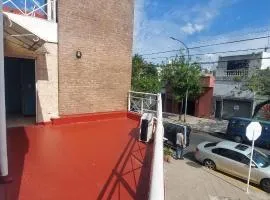 Hermosa casa, parrilla, aire libre, 8 personas