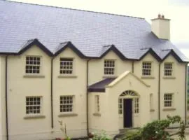 Tinnakilly Lodge, Spaciously luxurious home near Aughrim Wicklow