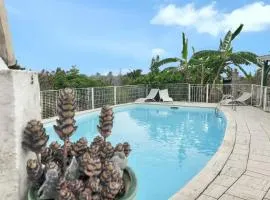 Maison familiale avec piscine privée à Saint-François