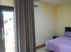 Bali 15 Land Guesthouse Kuta Bali