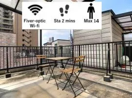 鶴橋駅徒歩2分 トイレ浴室複数あり3階建て一軒家車庫付き