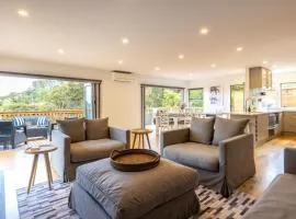Bay Breeze Retreat