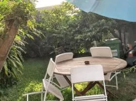 Studio charmant à Saint-Pierre - 30 m² - Proche jardin clôturé