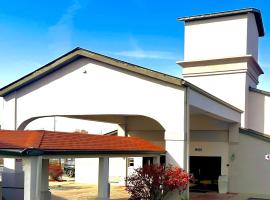 Ramada by Wyndham Columbia – hotel w mieście Columbia