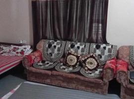 Paree Home Stay, khách sạn ở Kerwānī
