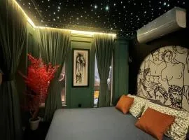 Luxury Elite Apartment with Exclusive Views