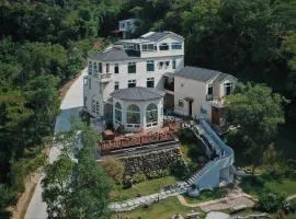 Moon Shine B&B