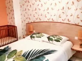 Maison charmante à Trédaniel avec jardin et terrasse