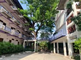โรงแรมบ้านแก้ว เรือนขวัญ