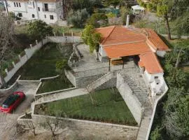 Pelion Green House