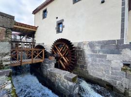 Moulin De La Borie, hotel v destinaci Saint-Ignat