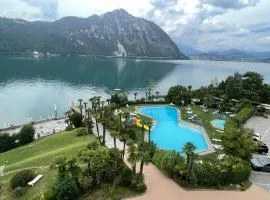 Wunderschönes Apartment direkt am See, Bissone bei Lugano/Tessin
