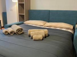 Appartamento ONE, hotel v destinaci Novara