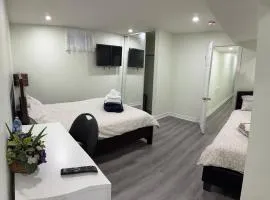 B02 luxurious suite