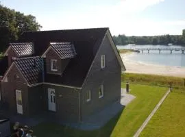 NEU! Ferienhaus Schöne Aussicht direkte Strandlage