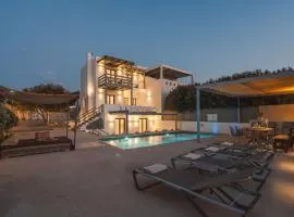 Cedar Forest Oceanfront Villa, 4BR Private Pool - Naxos