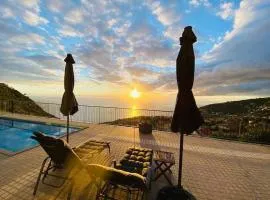 Shangri Sol - Holiday house