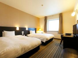 Spring Sunny Hotel Nagoya Tokoname ekimae, hotel i Tokoname