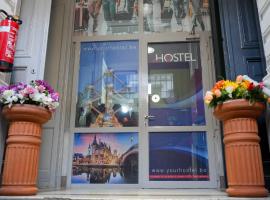 YOUR HOSTEL midi station, hostal en Bruselas