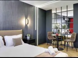 Elegance by Magic Apartments