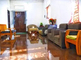 DZ Homestay 1Bhk Entire 1st floor
