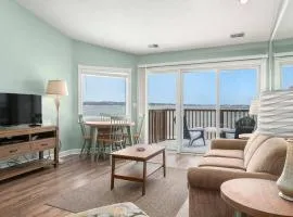 Beachside 325 Waterfront Condo