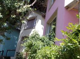 Cabañas Lomas Del bosque, ξενοδοχείο σε Balneario Claromeco