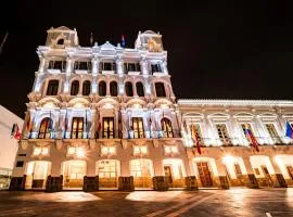 Plaza Grande Hotel