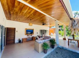 Casa nature-Aire Conditioning-Internet Rapido, Hotel in Cocles