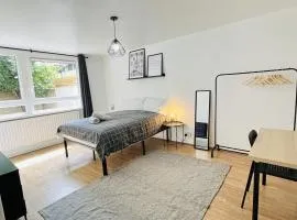 HAN 1 Double Room in 4 Bed Flatshare
