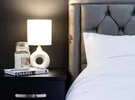 Cozy Home, Sleeps 4,Only 7mins from CENTRE, Parking, WIFI & Netflix