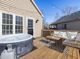 3BD Retreat - Hot Tub & BBQ - Near NCSU & Downtown