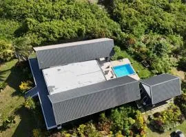 2 bdrm spacious Villa with pool