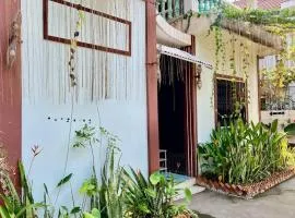 Lotus Blanc Homestay