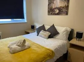SAV Stays 1 Bed Flat Near Watford Town Centre