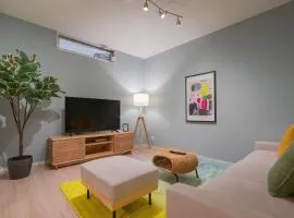 Luxury 4 bedroom apartment - Vacation STAY 18460