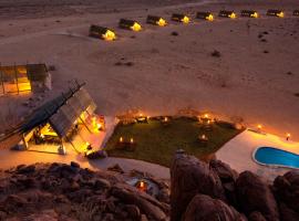 Desert Quiver Camp, hotel i Sesriem