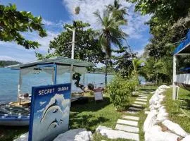 Secret Garden Family House