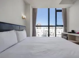 CHECK inn Express Taichung Fuxing