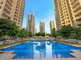 Royal Vista at 29 Boulevard - Dubai City & Burj Khalifa Views - Brand New Luxury 2BR Apartment