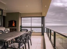 Welsh Whales - Pet Friendly - Seafront Retreat