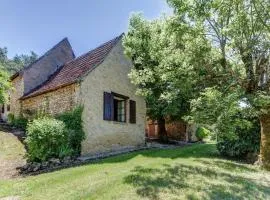 Maison avec un grand jardin en pleine nature