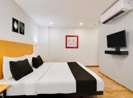 Super Townhouse Oak Indiranagar