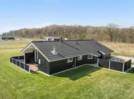 Awesome Home In Storvorde With Sauna