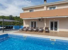 Villa Tomić